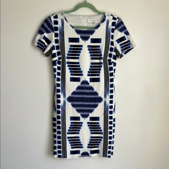 Trina Turk Katie Ziggurat Print Dress - 6 - Picture 2 of 7